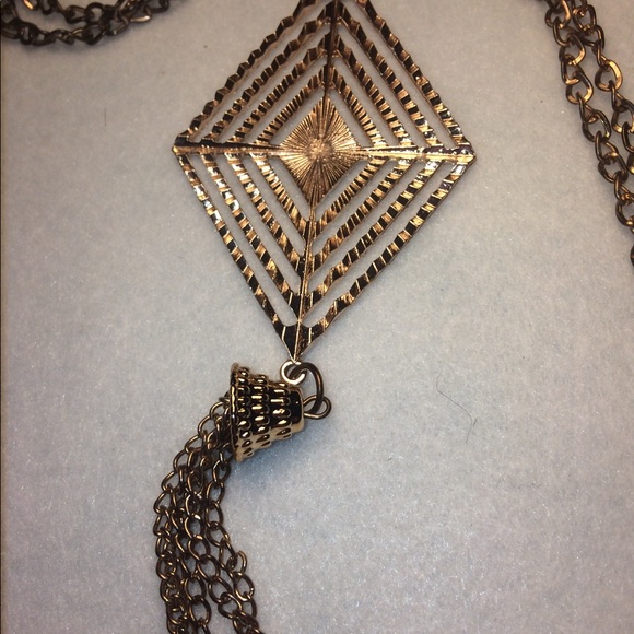 Long Gold Necklace With Tassel Chain - Picture 2 of 2